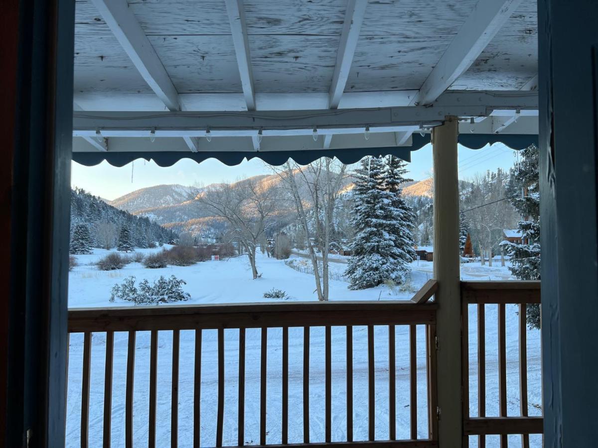Mountain View Lodge Red River Luaran gambar